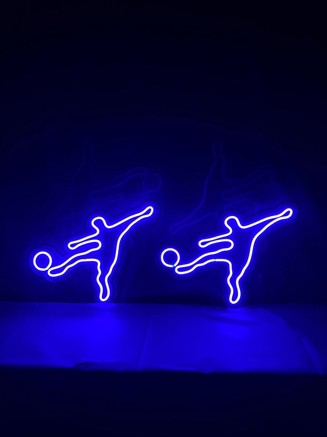 Soccer player - LED Neon Sign, Footballer wall decor Sport led neon sign Decor for kids room Sport signs Unbreakable neon sign